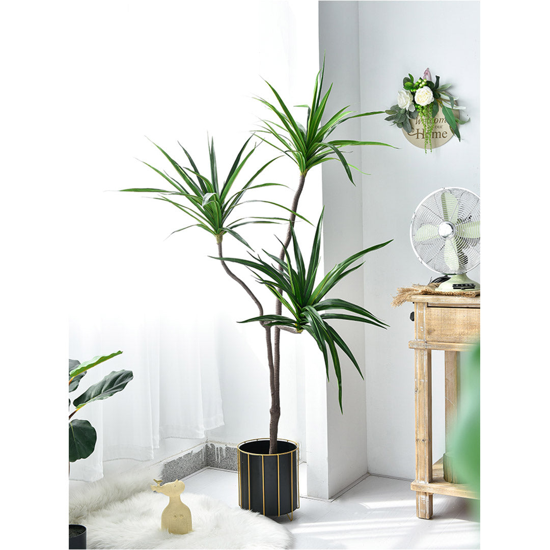 Artificial Brazilian Iron Plant