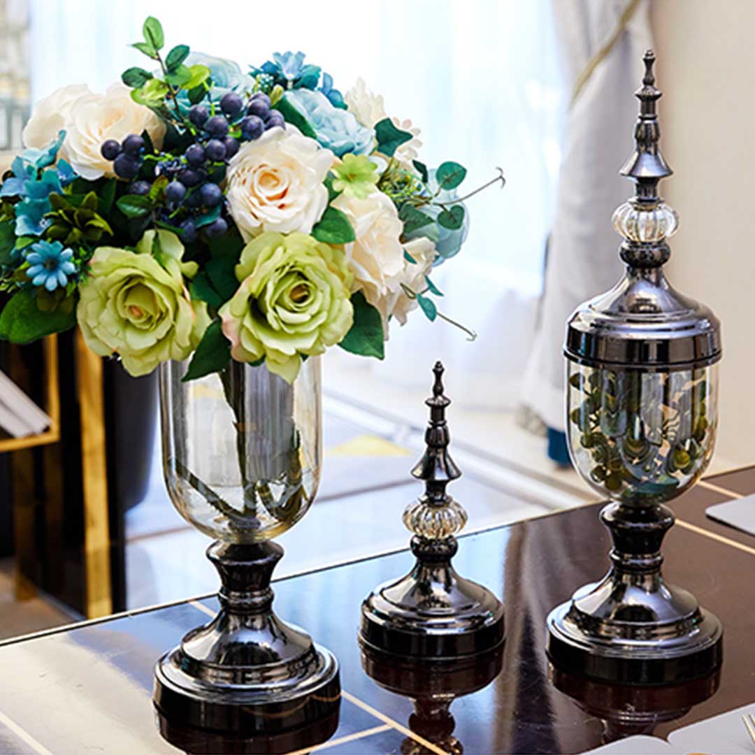 Clear Glass Flower Vase