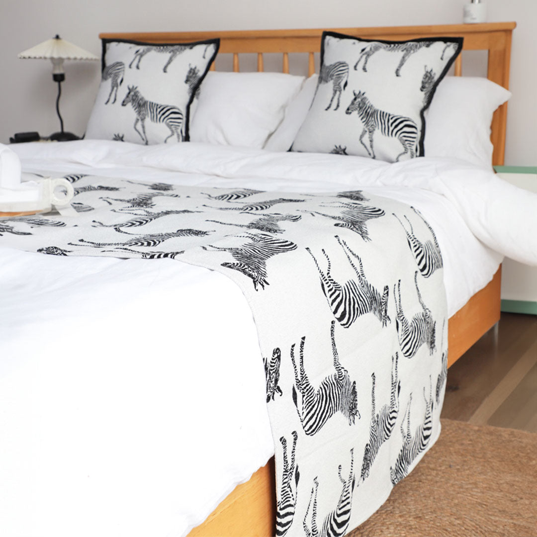 Vintage Scarf Runner Bedding Set