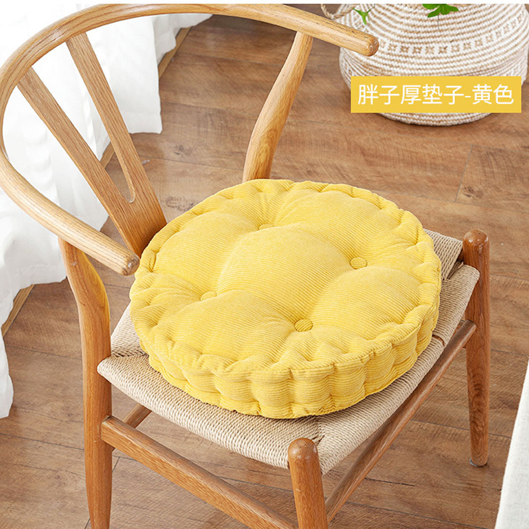 Tufted Pattern Pillow