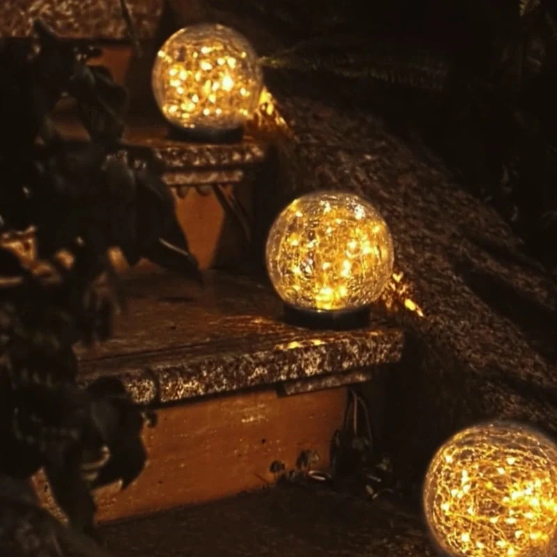 Solar Globe Garden Light